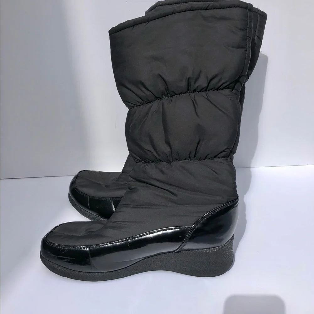 TOTES WOMENS BOOTS SNOW MICHELLE BLACK PLATFORM WEDGE HEELSIZE 9 M WEATHERPROOF